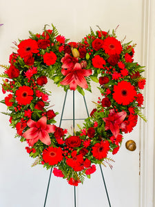 Heart wreath deep red